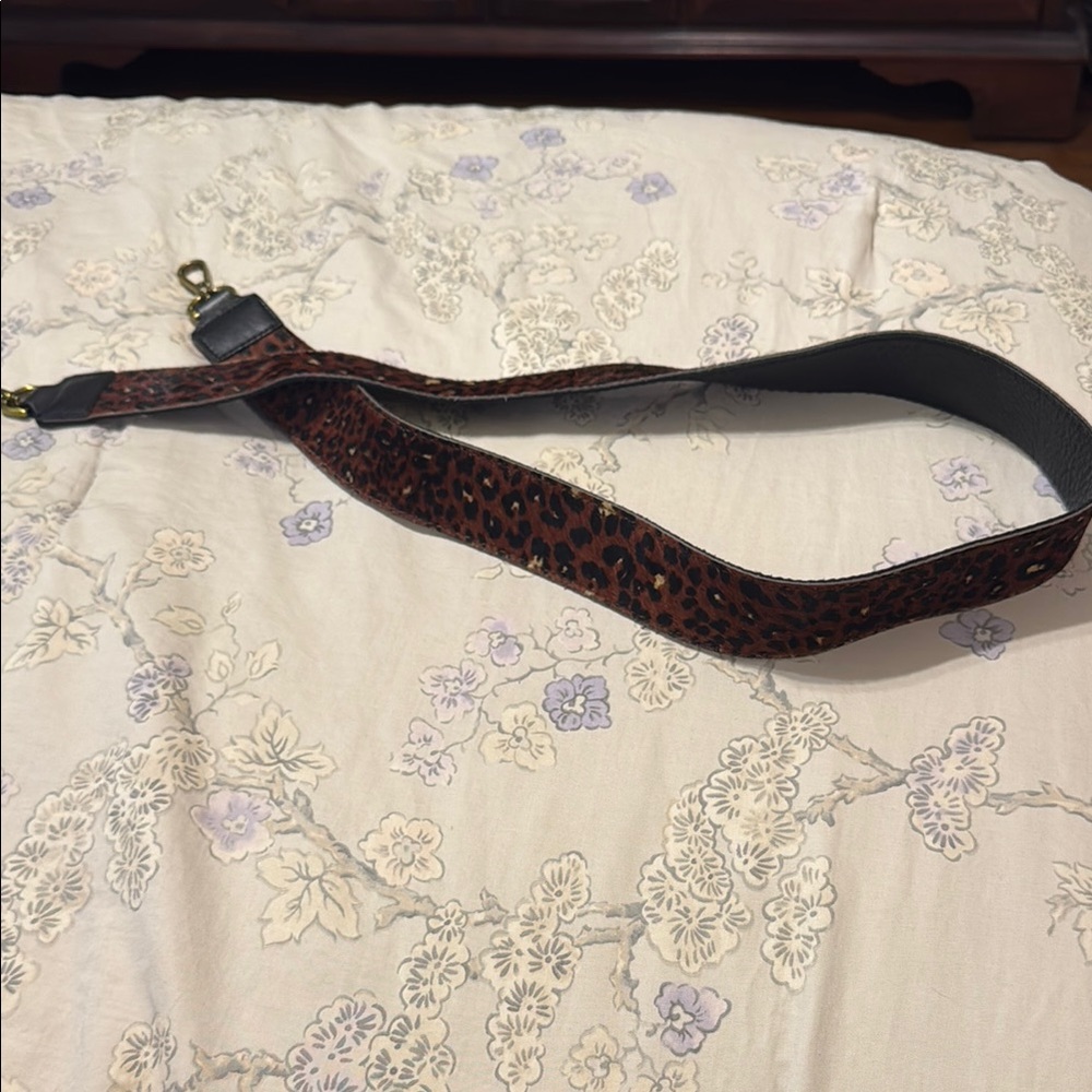 Leopard Print Shoulder Strap